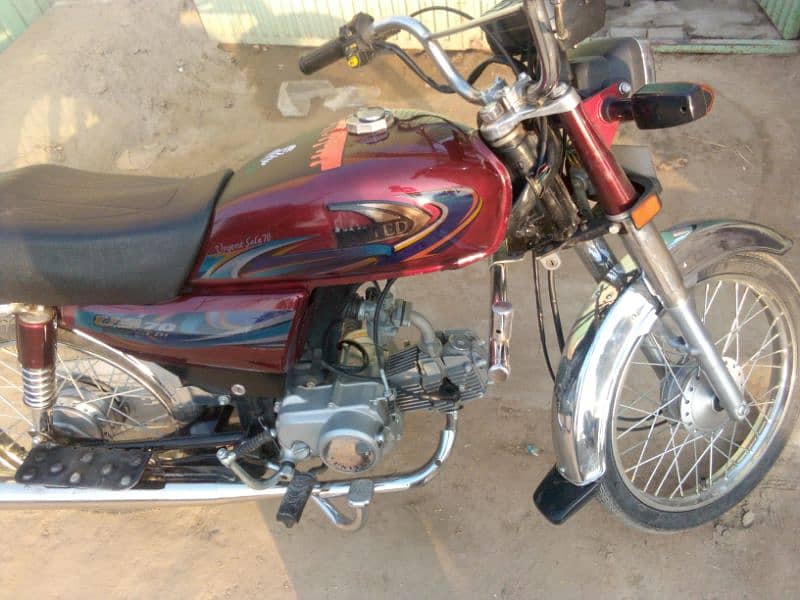 united motorcycle 70 cc 2024 urgent sale 0