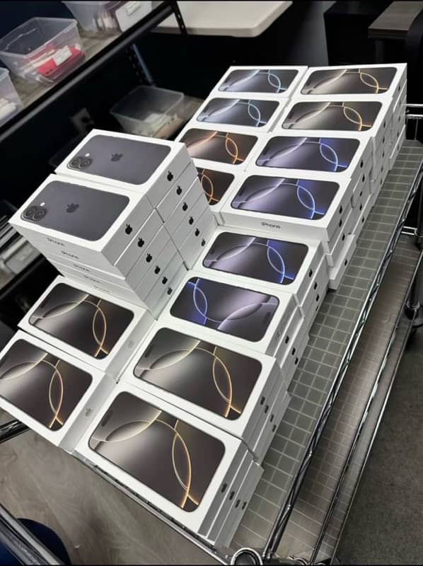 APPLE/SAMSUNG ORIGNAL BOXES WITH DETAILS MATCHED. 4