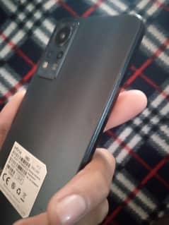 Infinix note 11 . complete box 6'128