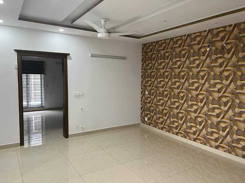 5 Marla Like New House For Rent In Bahria Town Lahore. 34