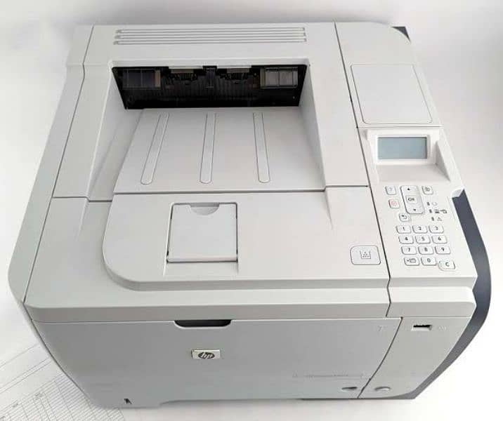 Hp Laserjet P3015 Printer 0