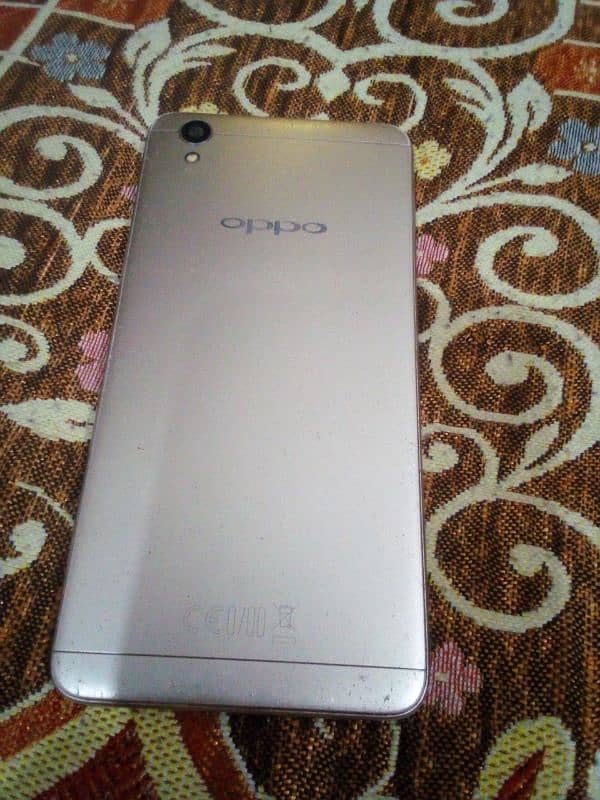 oppo A37 2 16 mai condition ap k samna hai 5