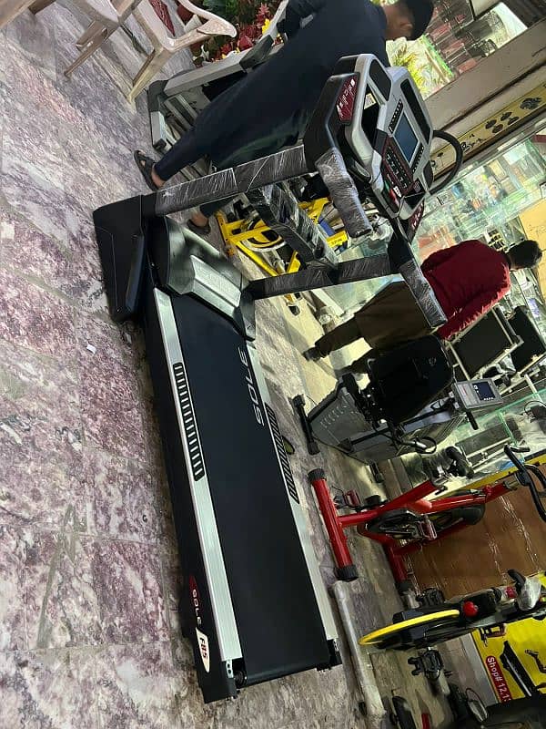 sole f85 treadmill USA brand with 4hp motor 2