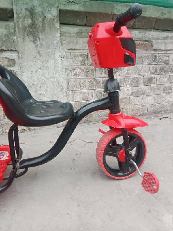 very good condition of baby tricycle 4