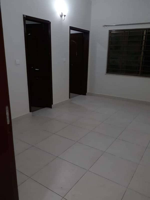 10 Marla 3 Bedrooms Apartment Available For Rent In Sector B Askari 11 Lahore 2