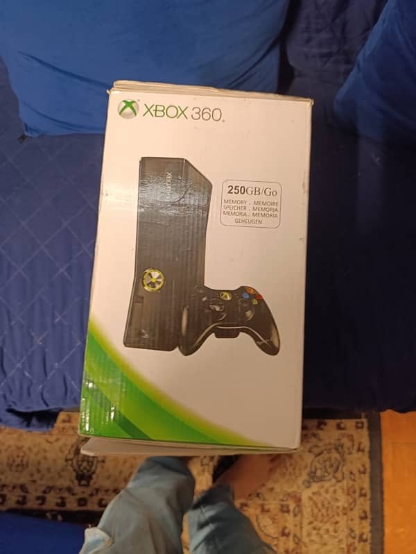 Xbox 360 jail break with 2 controller and 22 games utgent sale 5