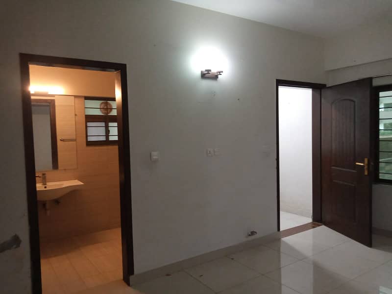 10 Marla 3 Bedrooms Apartment Available For Sale In Sector F Askari 10 Lahore Cantt 5