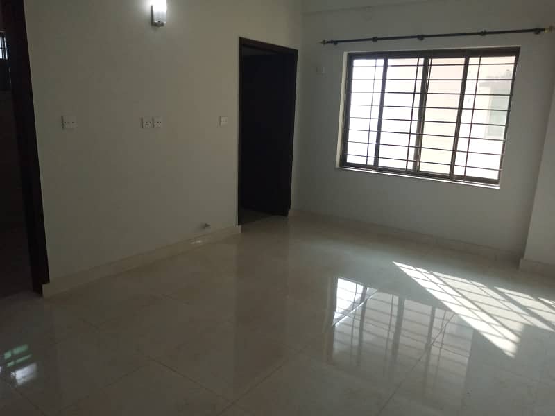 10 Marla 3 Bedrooms Apartment Available For Sale In Sector F Askari 10 Lahore Cantt 16