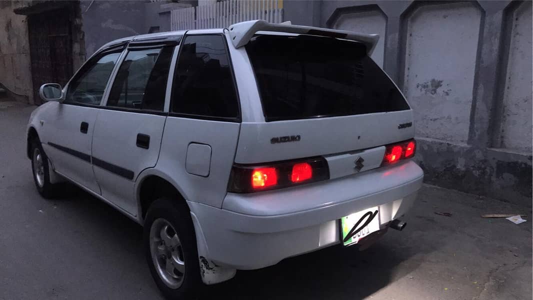 Suzuki Cultus VXRi Efi 2007/08 1