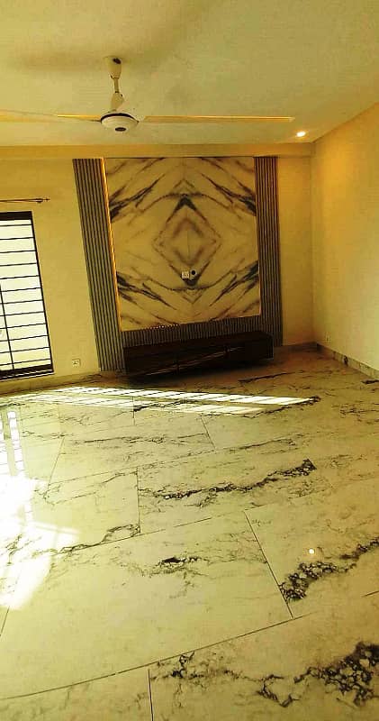 10 Marla 3 Bedrooms Apartment Available For Sale In Sector D Askari 11 Lahore 20