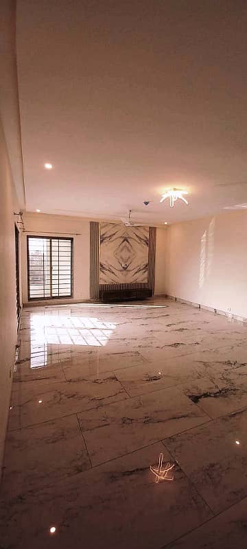 10 Marla 3 Bedrooms Apartment Available For Sale In Sector D Askari 11 Lahore 21