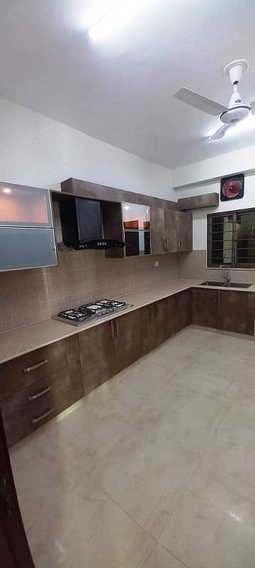 10 Marla 3 Bedrooms Apartment Available For Sale In Sector D Askari 11 Lahore 24