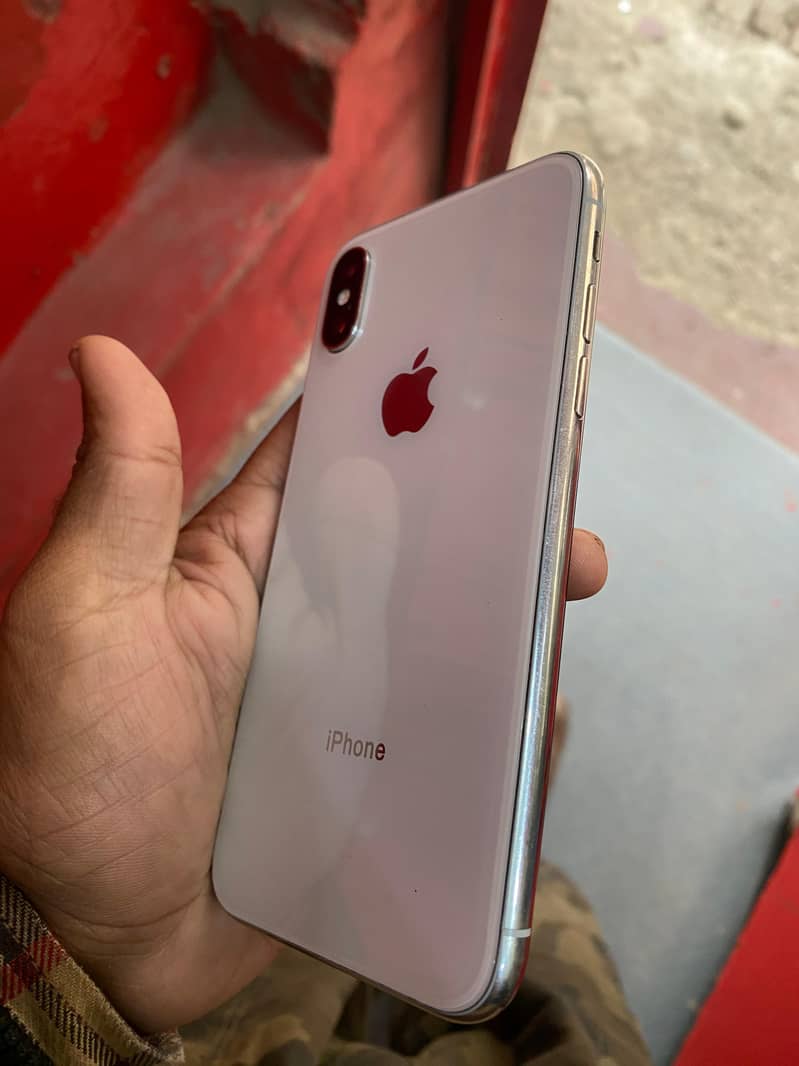 Apple iPhone X 256 GB MEMORY PTA APPROVED LLA MODEL 4