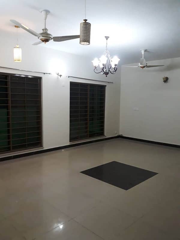 10 Marla 3 Bedrooms Apartment Available For Rent In Sector F Askari 10 Lahore Cantt 0