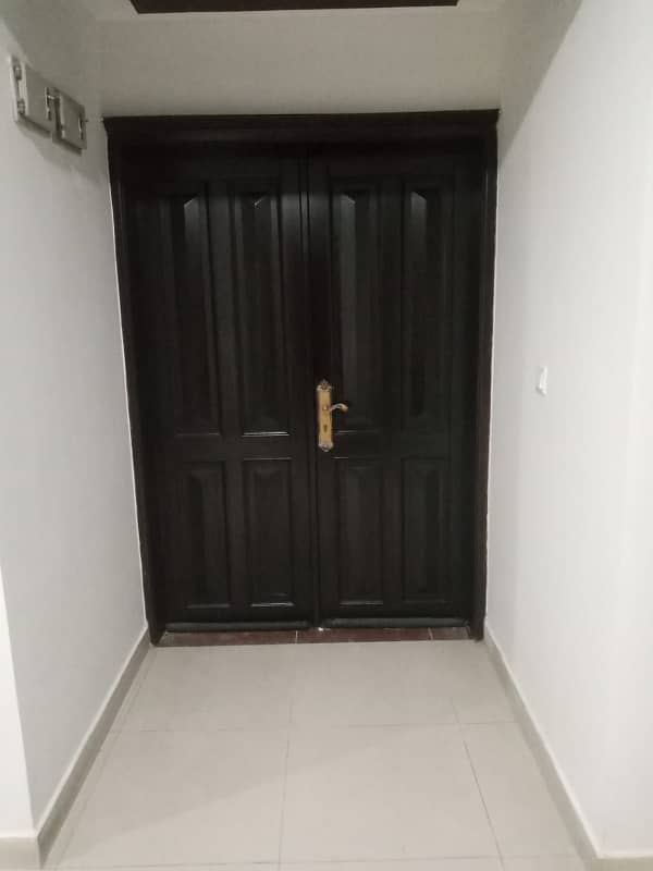 Army Housing Complex New 10 Marla 3 Bedrooms Apartment Available For Rent In Sector F Askari 10 Lahore 7