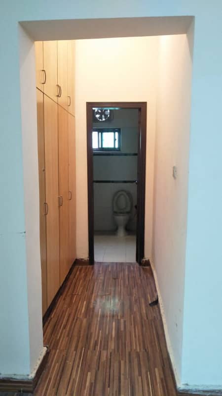 10 Marla 3 Bedroom Apartment Available For Rent In Sector B, Askari 11, Lahore. 18