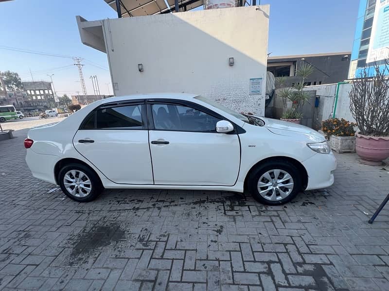 Toyota Corolla XLI 2010 3