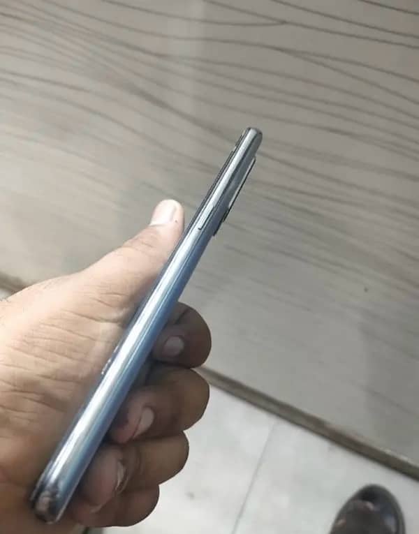 oppo reno6 8+8 (128) 2