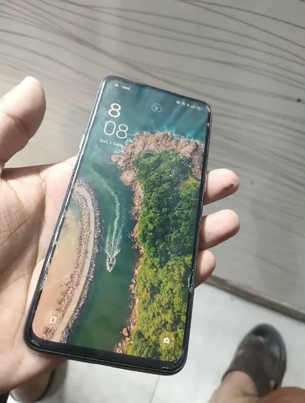 oppo reno6 8+8 (128) 3