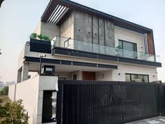 1 kanal Full House For Sale in DHA Phase 7 Y Block Lahore