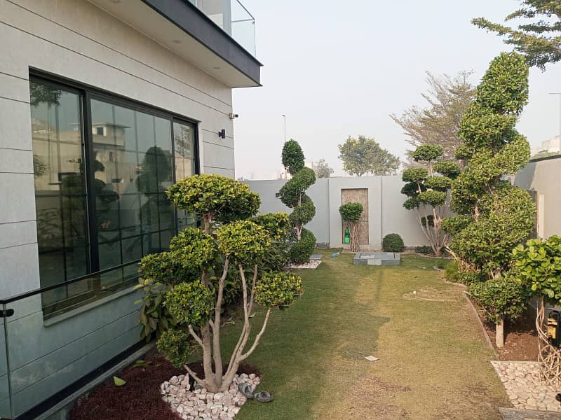 1 kanal Full House For Sale in DHA Phase 7 Y Block Lahore 30