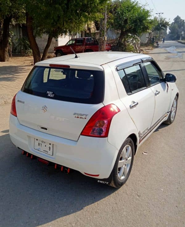 Suzuki Swift 2011 5