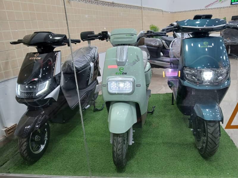 Eelctric Bikes, Eve On LEOPARD Pro 2025 Full Loaded,Electric Scooty 6