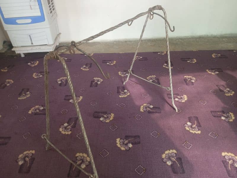 Baby swing in good condition and good material 2