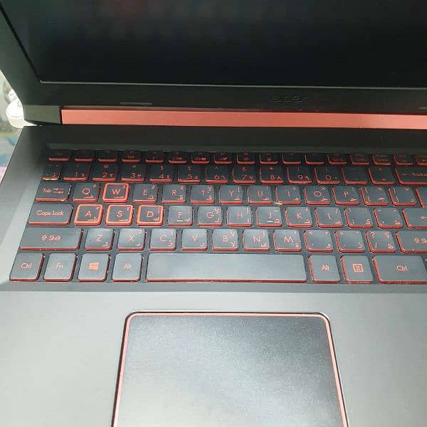 nitro gaming laptop i7 7 generation 16 RAM. 128 sad 500gb hard 5