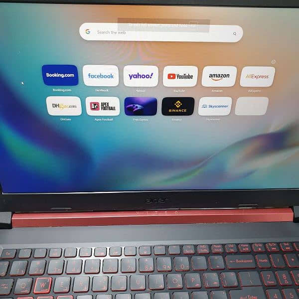 nitro gaming laptop i7 7 generation 16 RAM. 128 sad 500gb hard 10