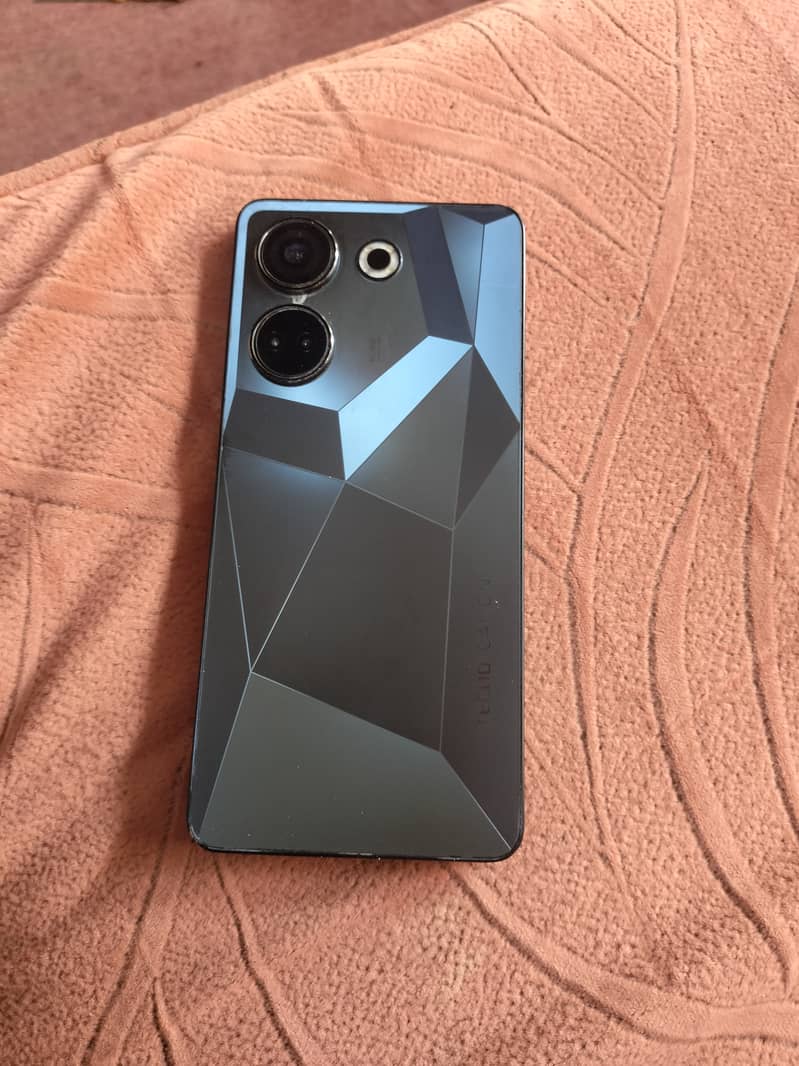 Tecno Camon 20 urgent sale 30000 only 0