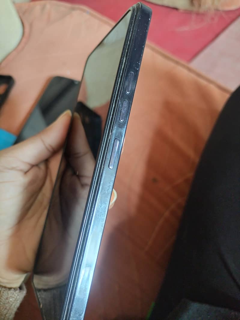 Tecno Camon 20 urgent sale 30000 only 2