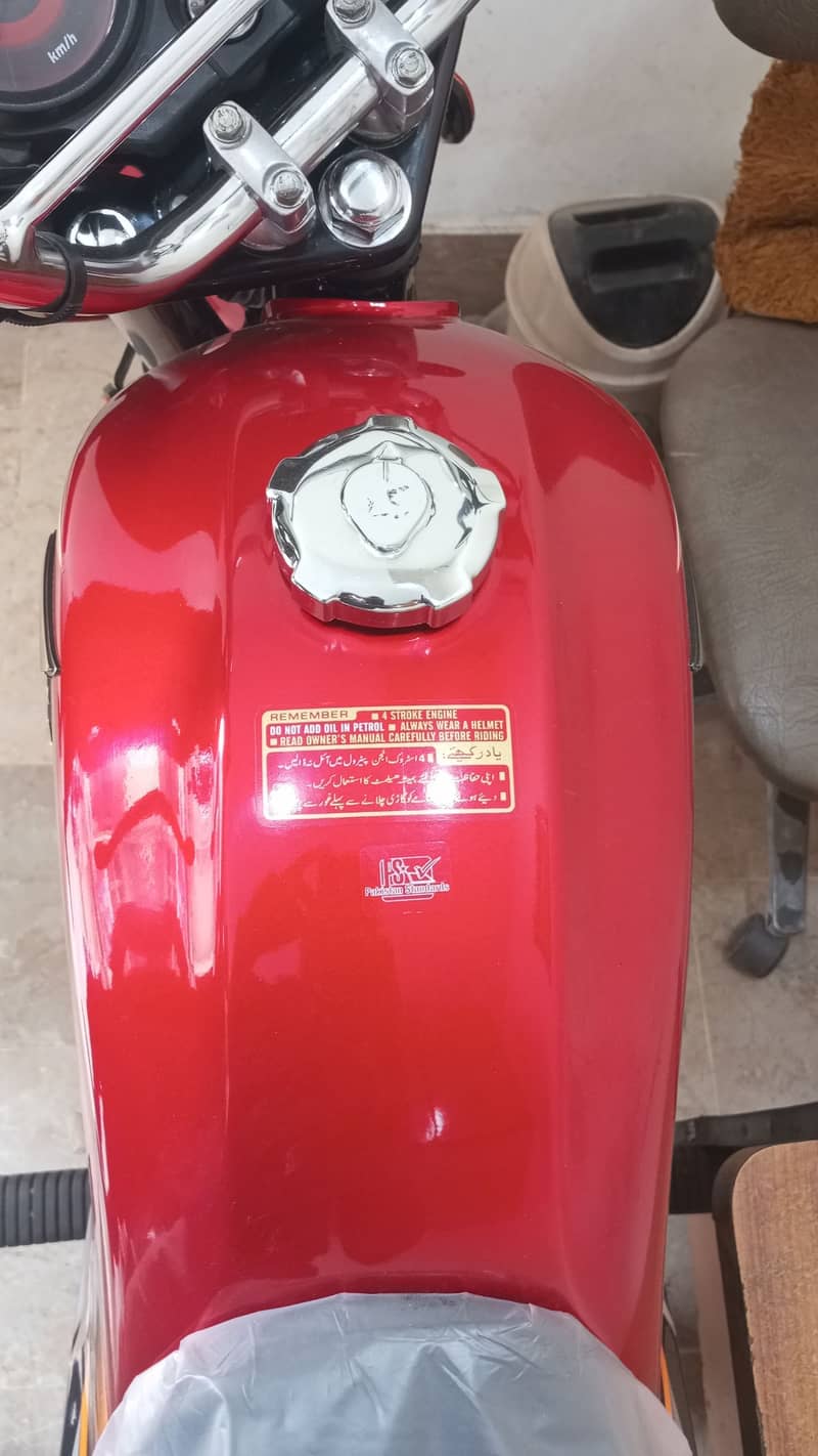 Honda Pridor 100cc 10/10. condition 4