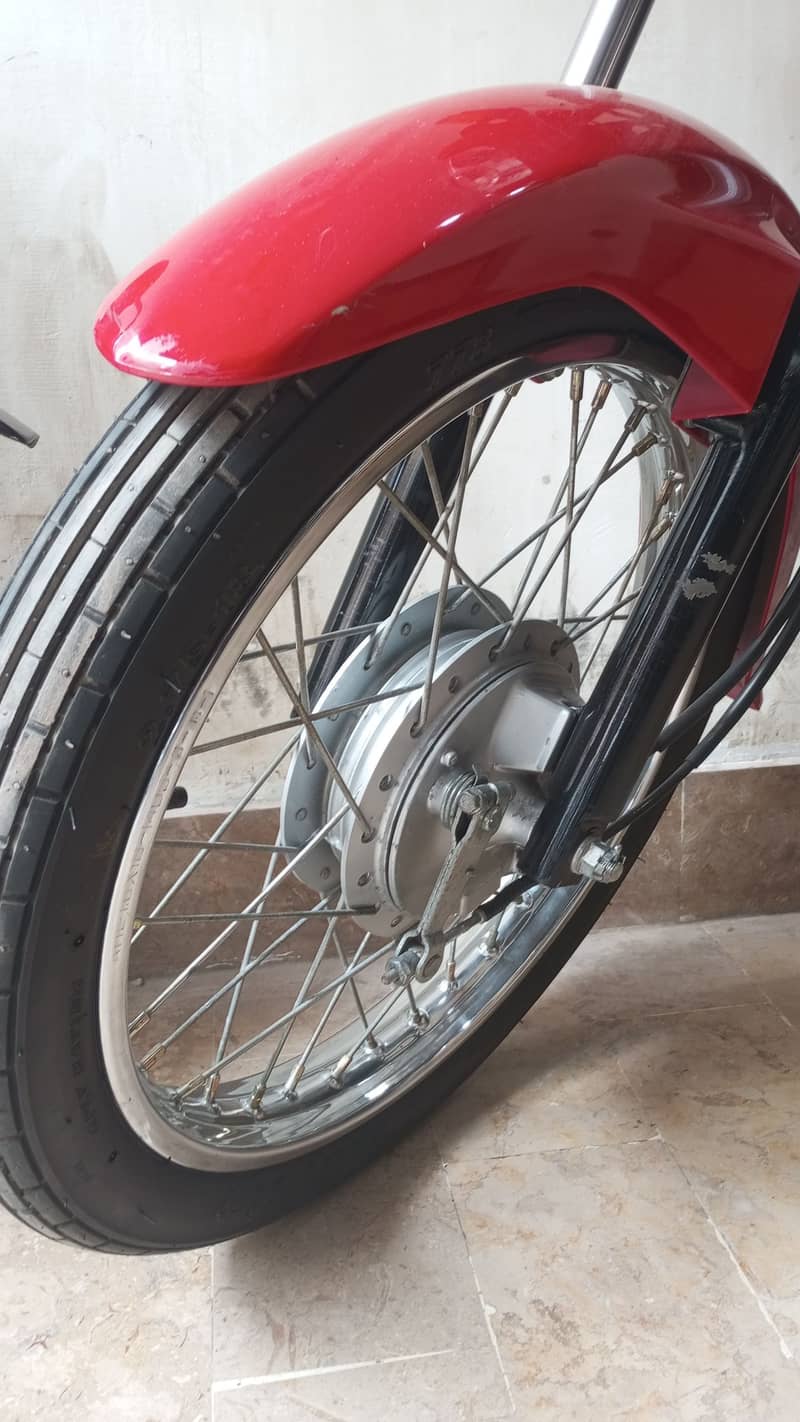 Honda Pridor 100cc 10/10. condition 9