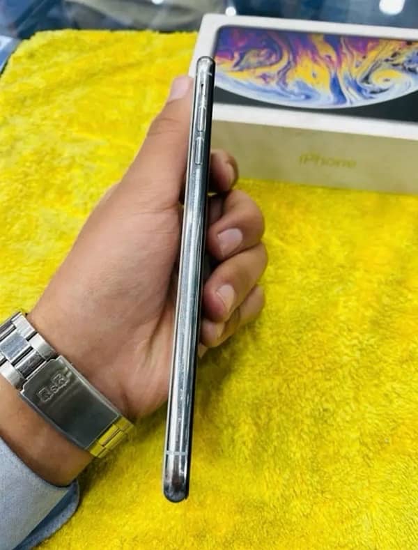 Iphone Xs Max 256gb (03238842965) 2