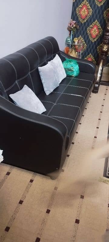 new condition sofa 3