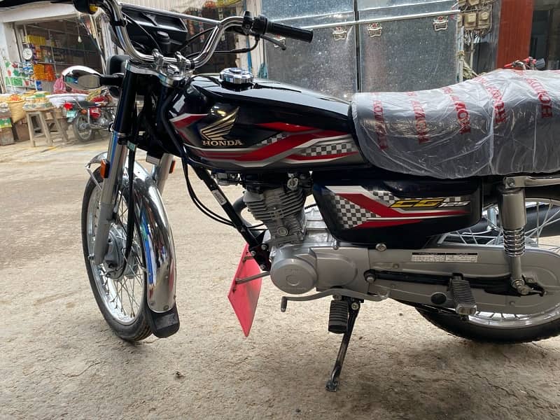 HONDA CG 125 model2024 New Condition All Ok (APL ) 3