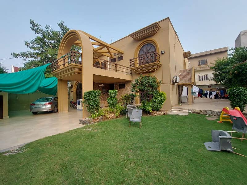 20 Marla Registry And 22.5 Marla Double Story House For Sale Near To Susan Road Madina Town FSD 2