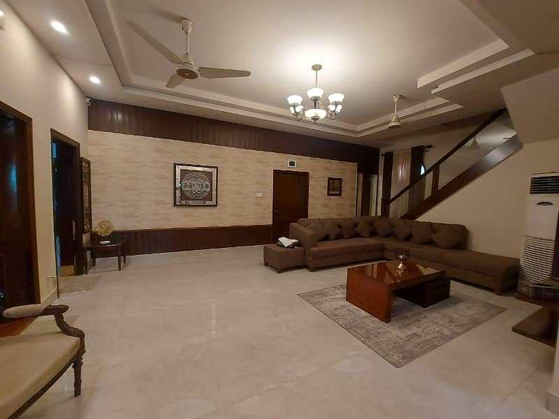 20 Marla Registry And 22.5 Marla Double Story House For Sale Near To Susan Road Madina Town FSD 5