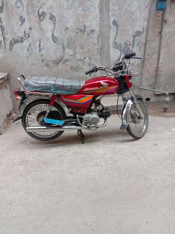 03037176070 Honda CD 70 cc good condition bike ha 13