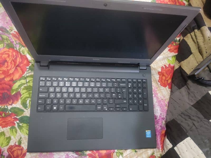 core i3 4th generation laptop 1