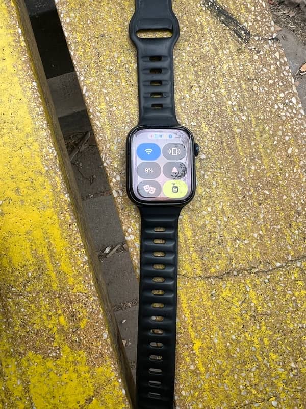 Apple Watch Series 8 GPS 45mm 1