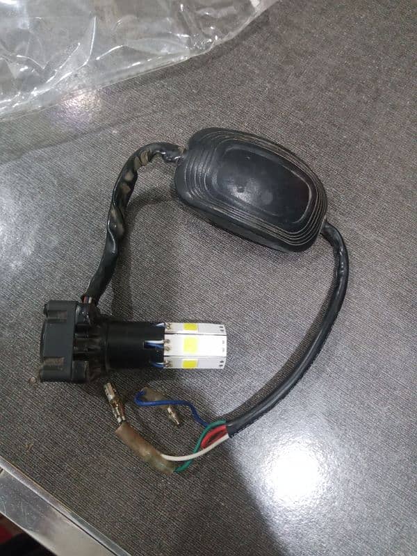 LED HEADLIGHT new style headlight full ok jis bhai ny leni rabbta kren 1