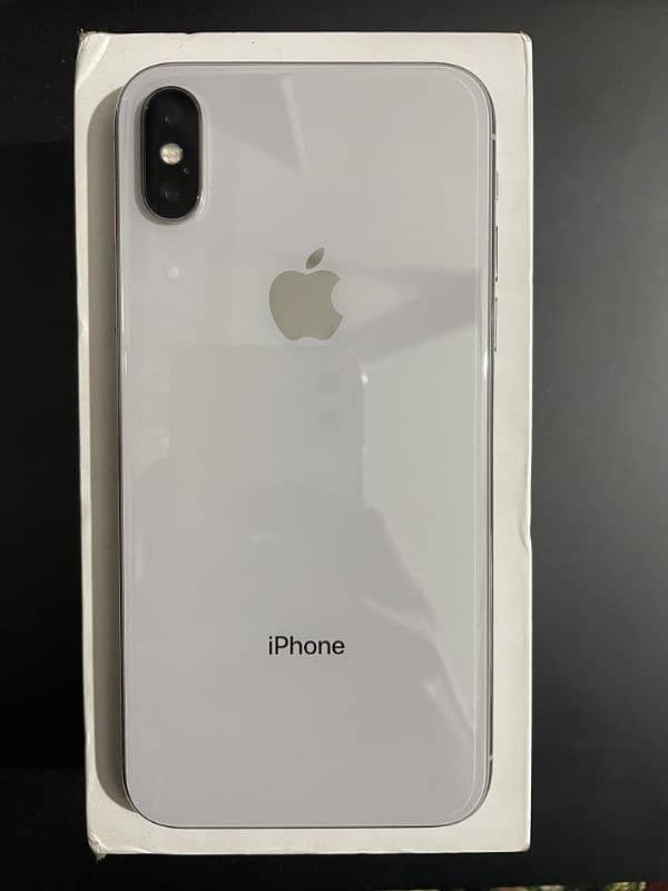 Iphone X 10/10 Box pack Condition 4