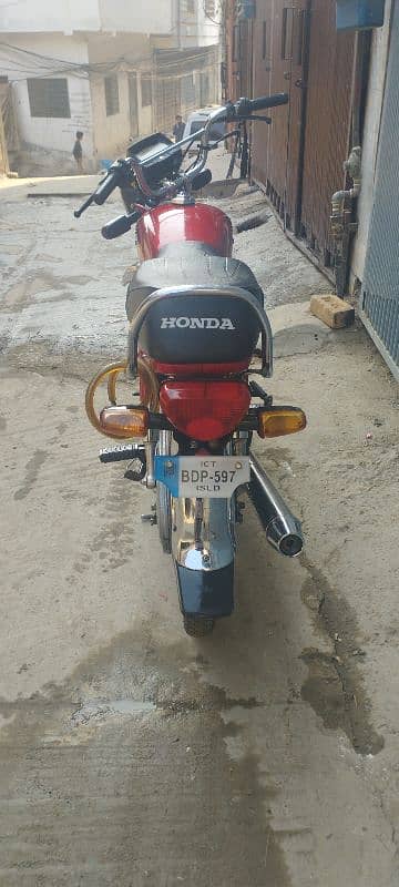 Honda CD 70 2020 4