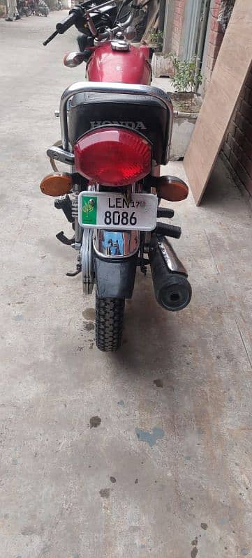 Honda 125 for sale 9