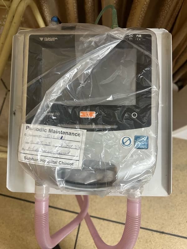 Ventilator ResMed Astral 150 - Compact, Reliable, and Ready for Use 6