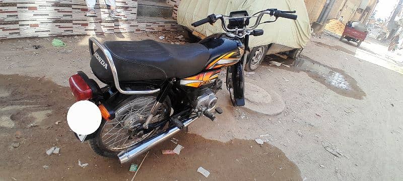 HONDA CD70 2022 1