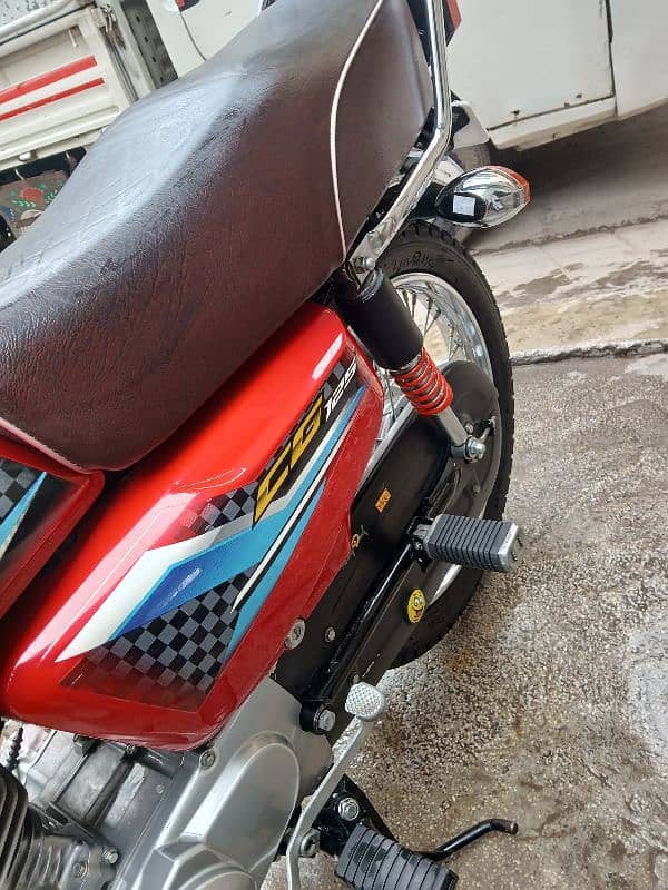 Honda 125 9