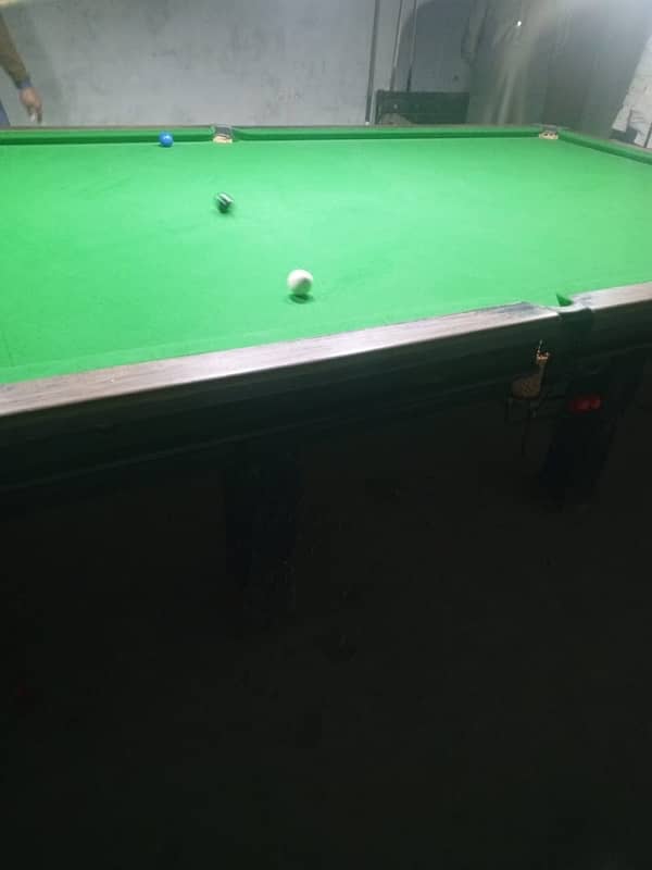 Snooker Table 6/12  /  Snooker table for Sale 1